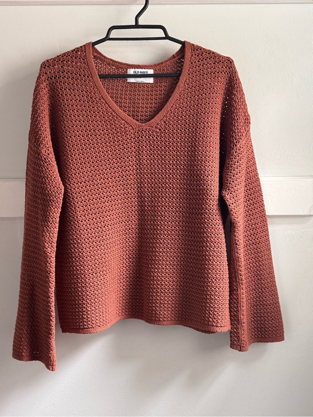 Old Navy Women's Rust Orange V-Neck Open Knit Sweater